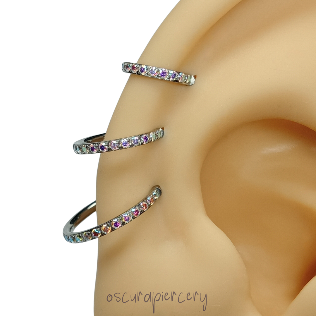 MIRA IRIDESCENT | Implant Grade Titanium | Oscura Piercery