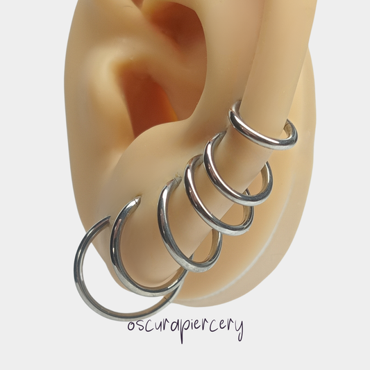 CLAIRE | Implant Grade Titanium | Oscura Piercery