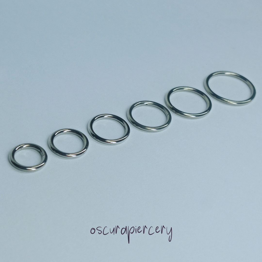 CLAIRE | Implant Grade Titanium | Oscura Piercery
