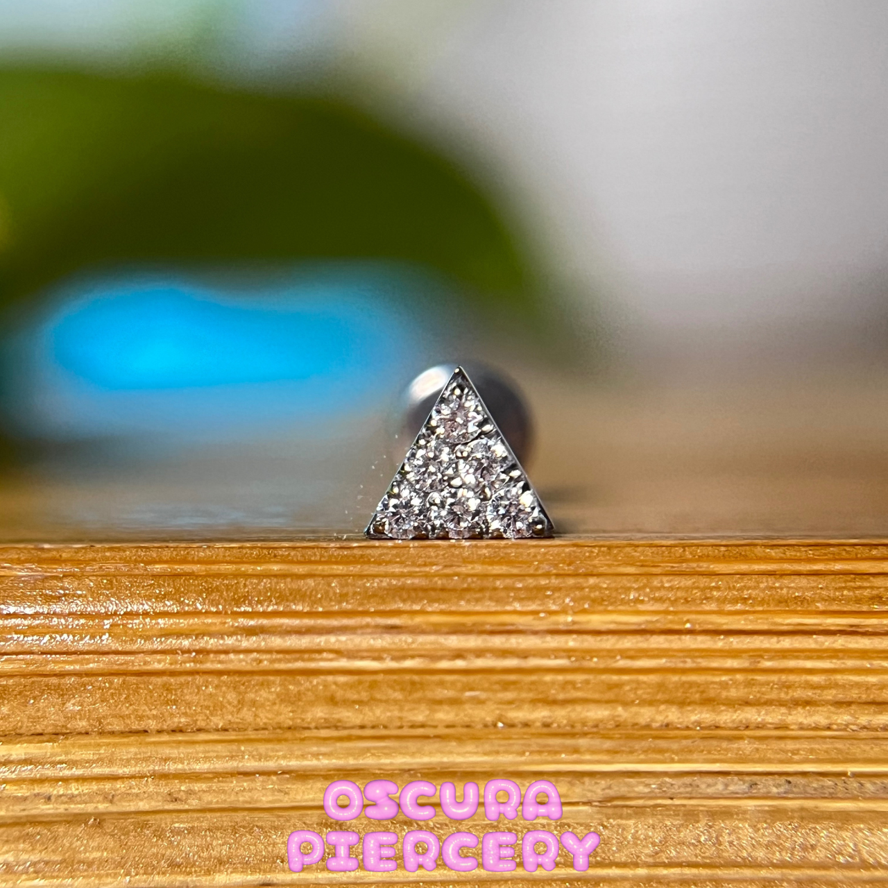 PAVED TRIANGLE | Implant Grade Titanium | Oscura Piercery