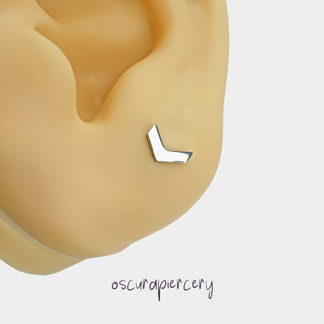 CHEVRON | Implant Grade Titanium | Oscura Piercery