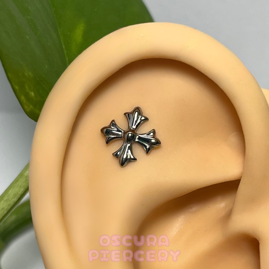 CHROME HEART | Implant Grade Titanium | Oscura Piercery