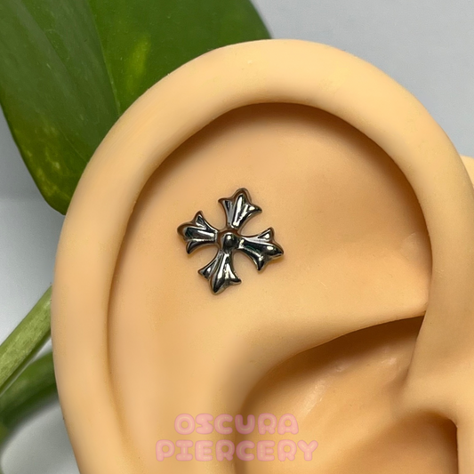 CHROME HEART | Implant Grade Titanium | Oscura Piercery