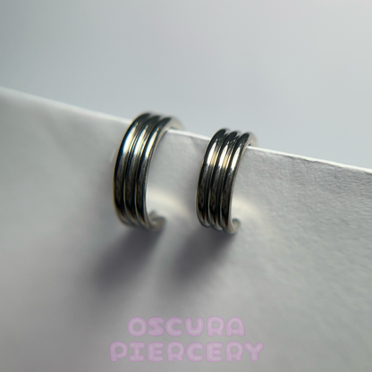 JUVIA | Clicker Hoop | Implant Grade Titanium | Oscura Piercery
